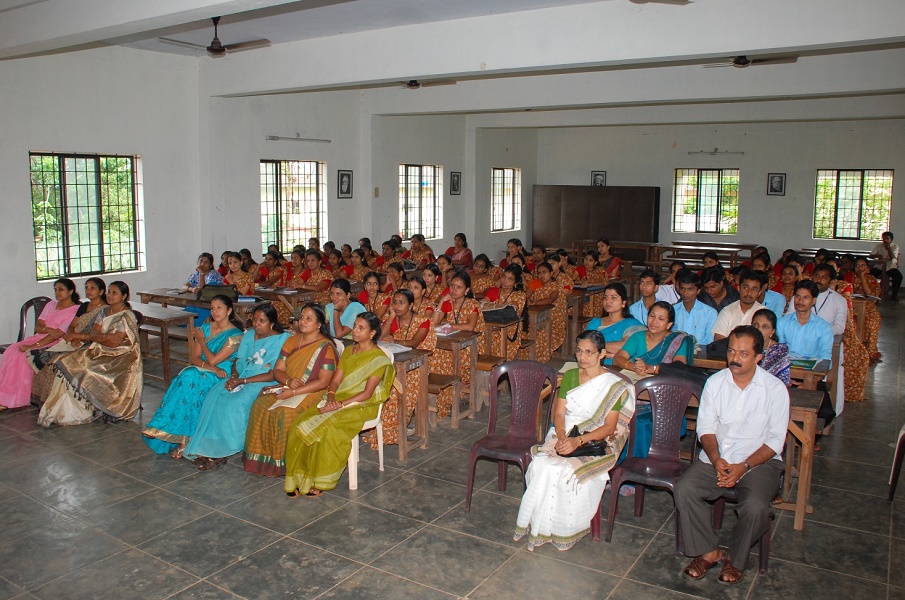 Patriarch Ignatius Zakka Training College Malecruz Ernakulam Facility photo 1